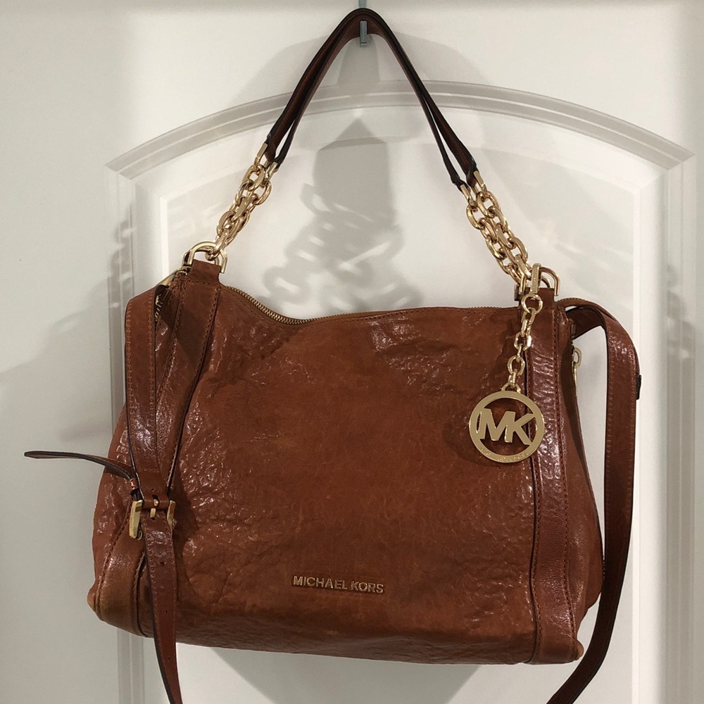 Michael Kors Large Boho Shoulder Bag /crossbody with Chain Brown Caramel leather
